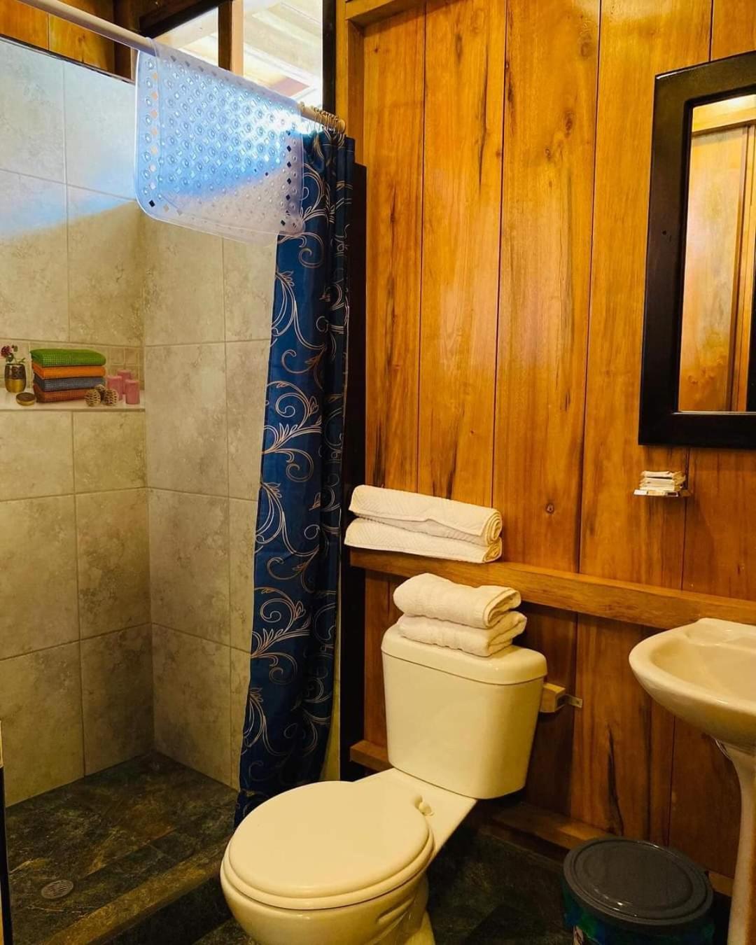 Guayabo Hostal ميندو المظهر الخارجي الصورة