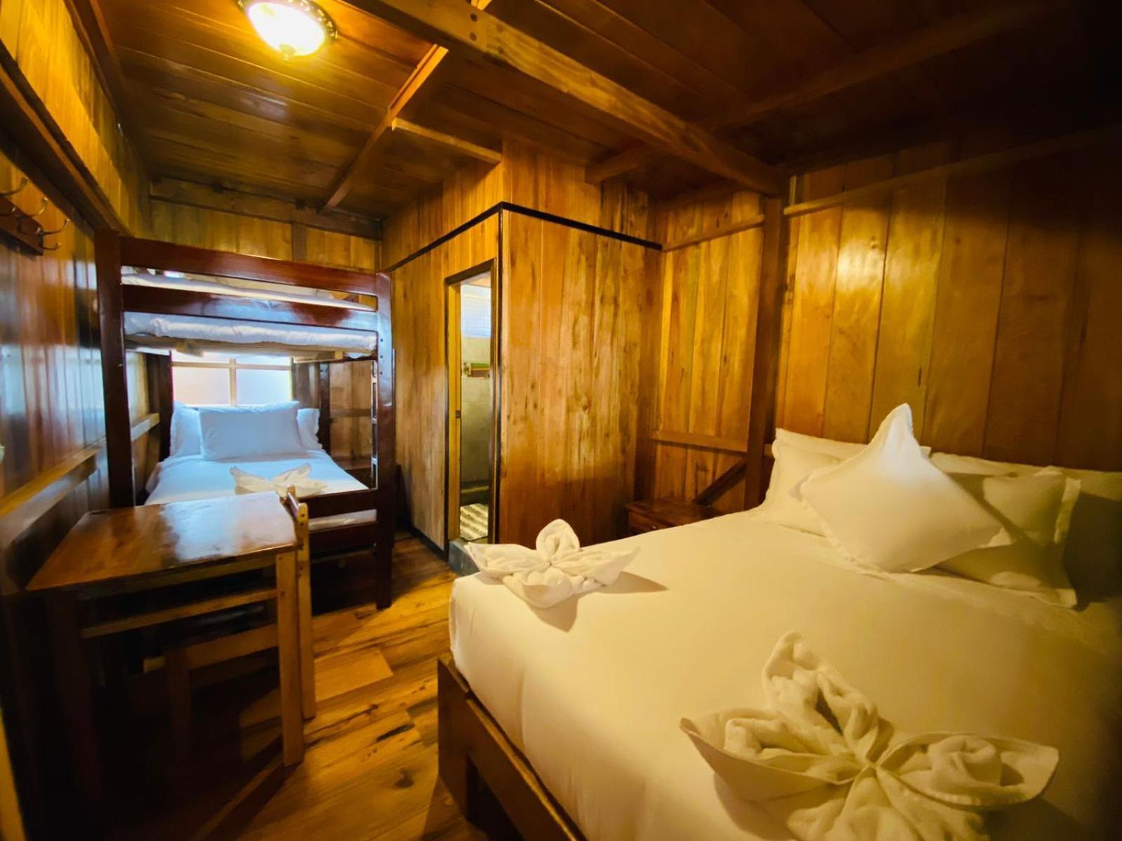 Guayabo Hostal ميندو الغرفة الصورة