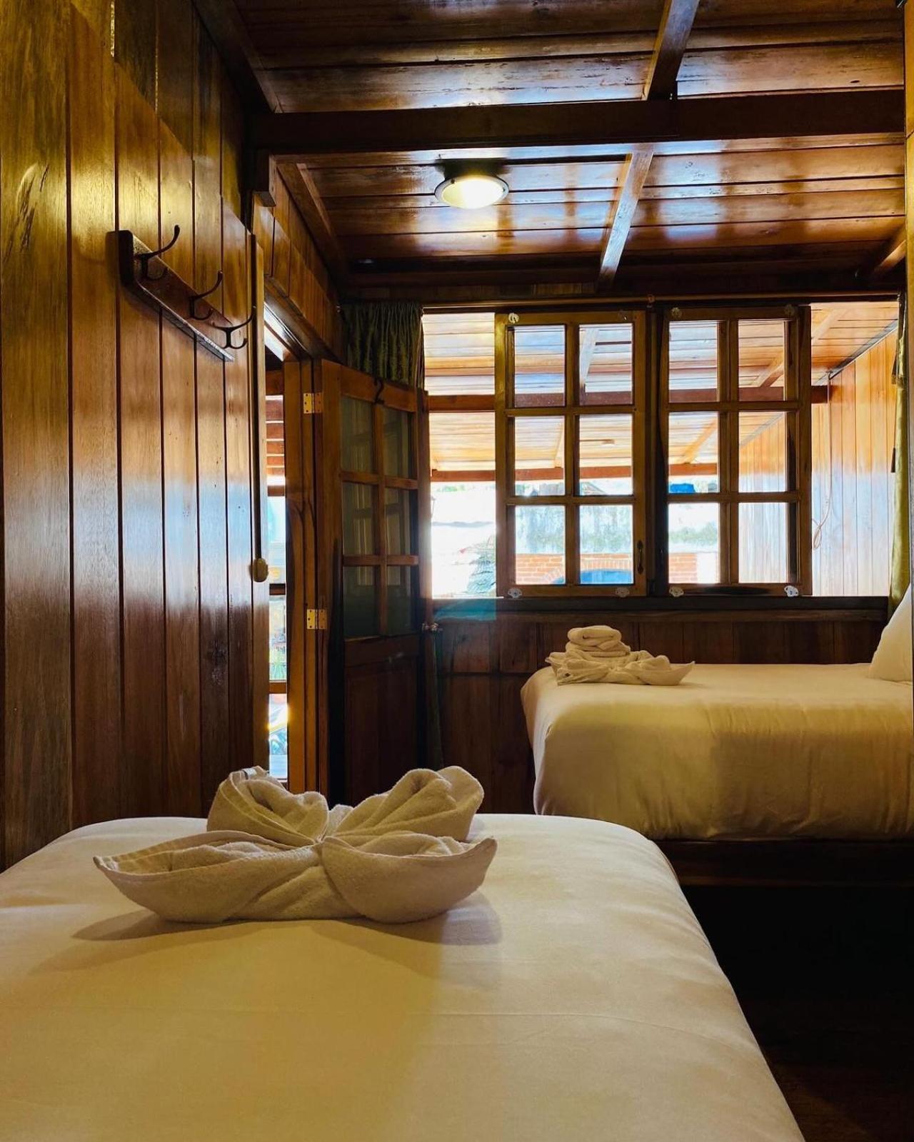 Guayabo Hostal ميندو الغرفة الصورة