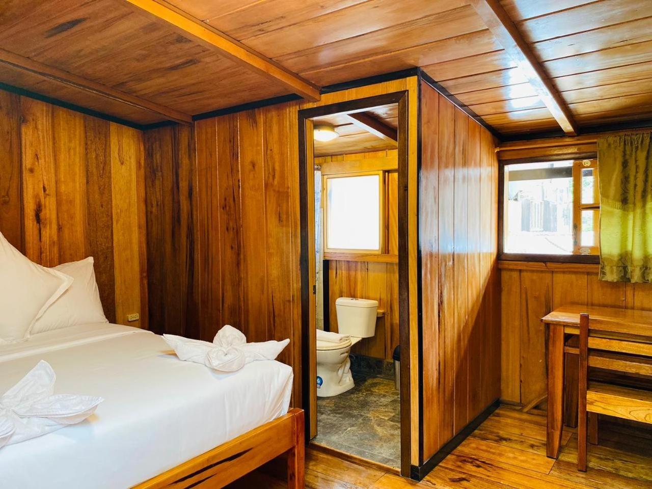 Guayabo Hostal ميندو المظهر الخارجي الصورة