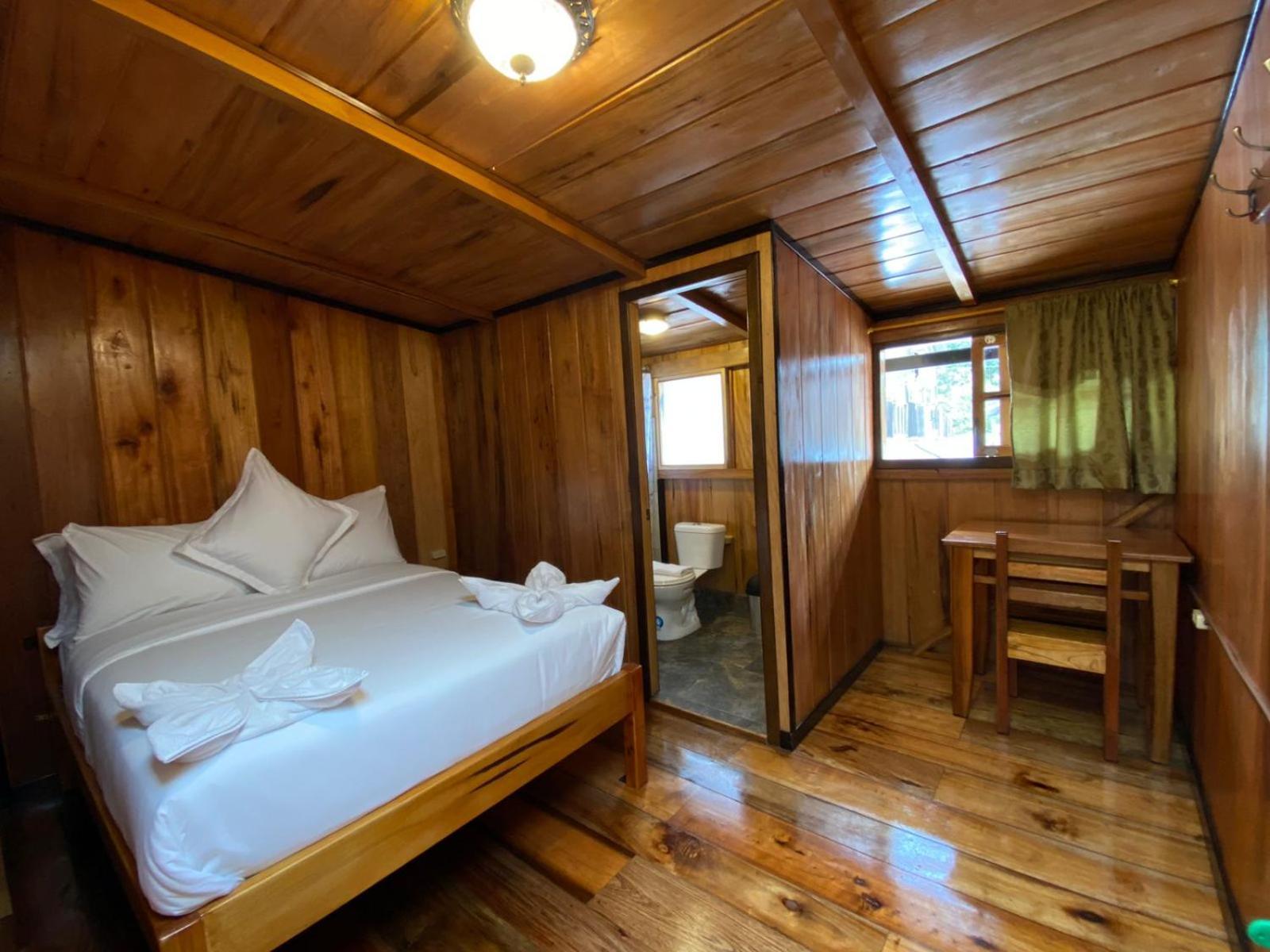 Guayabo Hostal ميندو الغرفة الصورة