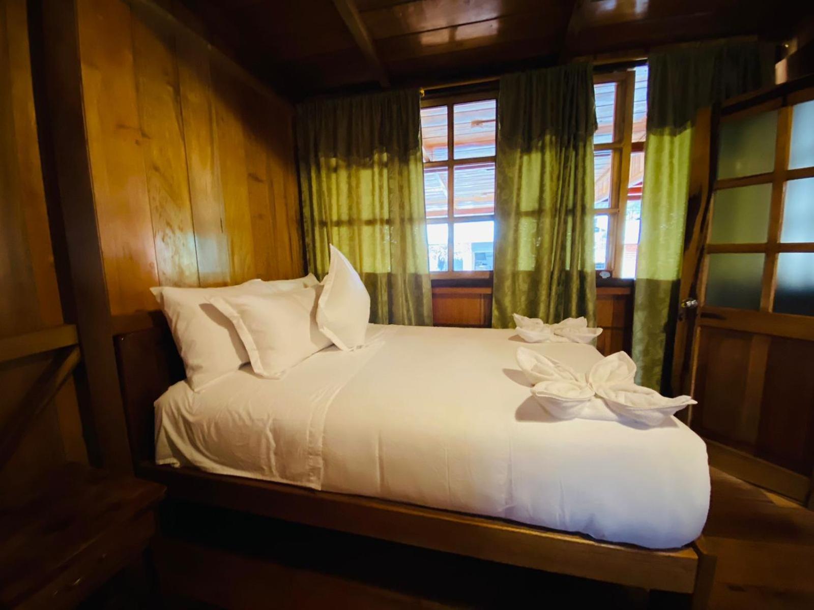 Guayabo Hostal ميندو الغرفة الصورة